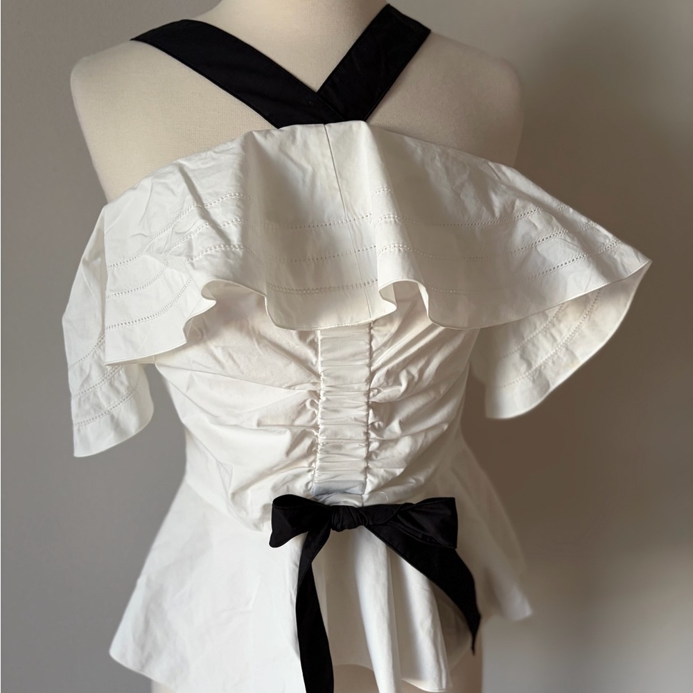 10 Crosby Derek Lam White and Black Ruffle off shoulder peplum effect Blouse 0 - Picture 4 of 5
